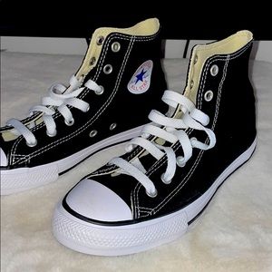 black high top converse